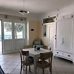 Apartment Una Finestra Sul Mare Monolocale *
