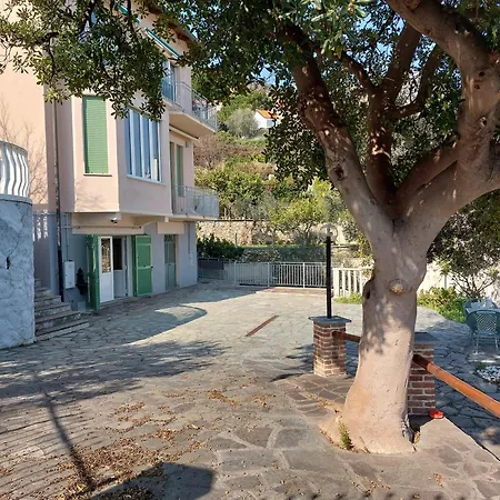 Una Finestra Sul Mare Monolocale Apartment *